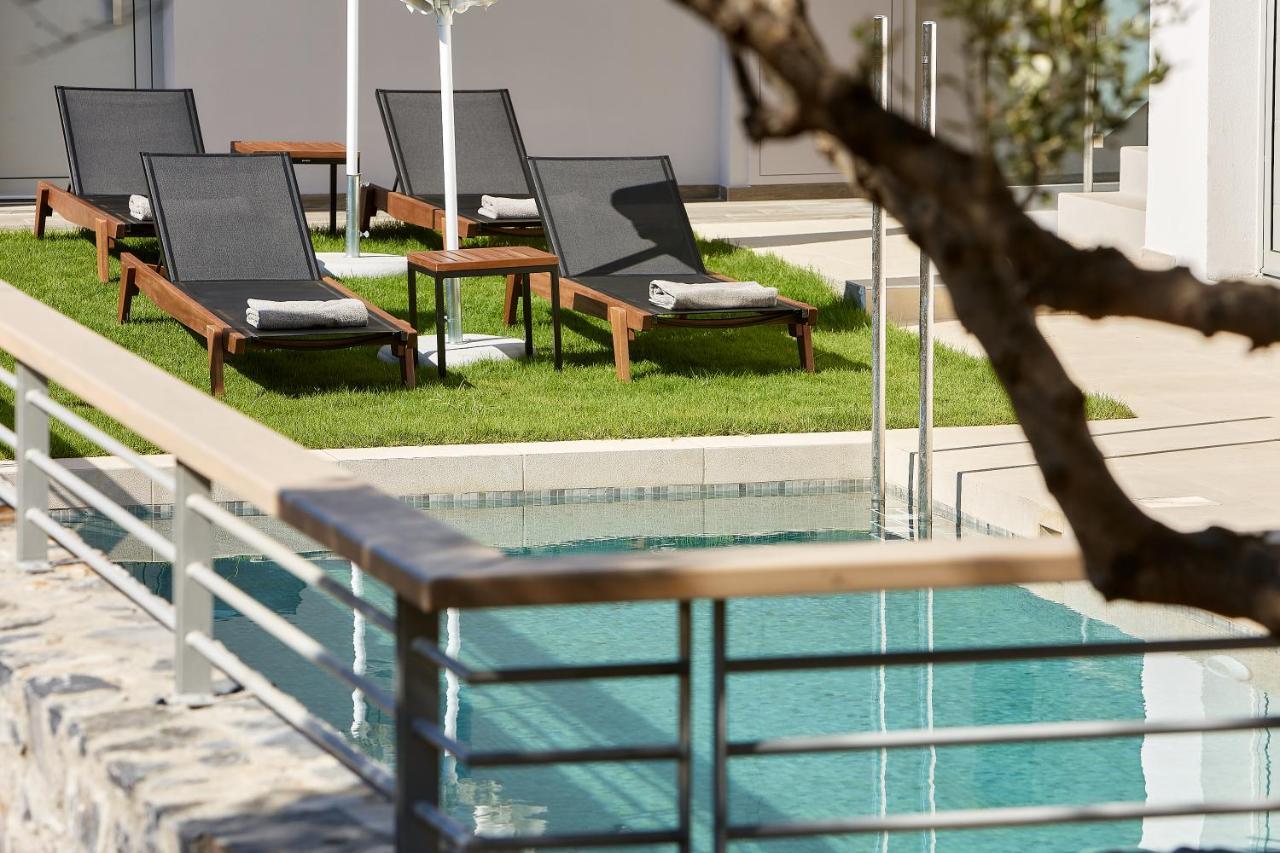 Theasea Stylish Residences Panormos  ภายนอก รูปภาพ